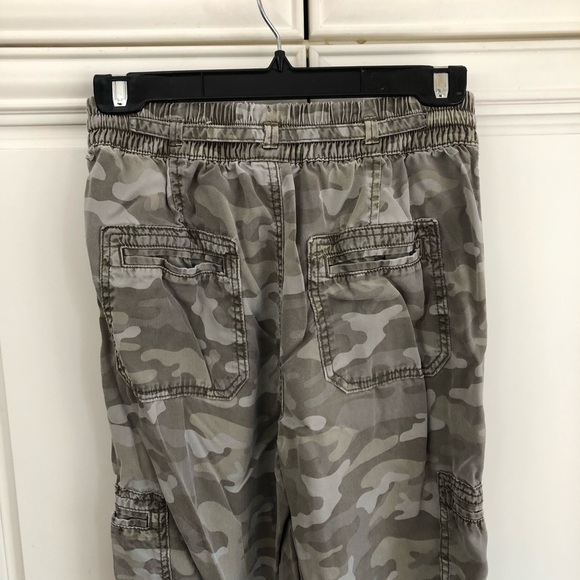 American Eagle Lyocell women’s joggers - Picture 8 of 13